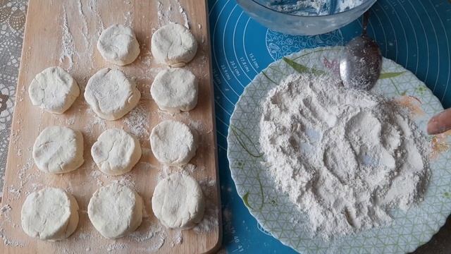 Домашние сырники / Самые вкусные и нежные / ЖЕНА МУЖА УЧИТ / Вкусные домашние рецепты