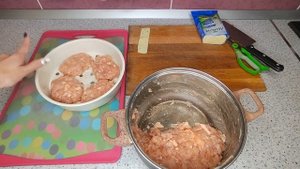 Бифштекс из курицы с сыром. (на ПАРУ / в духовке)