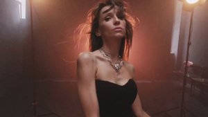 Кавер на песню «Не надо не надо» Веры Брежневой