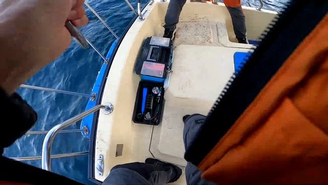 Рыбалка в Чёрном море. С лодки на луфаря и ставридку