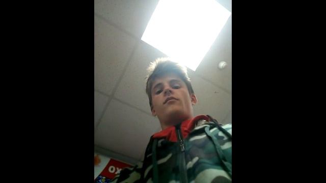 Шантаж продавцов магазина, если не продают энергетик смотреть онлайн