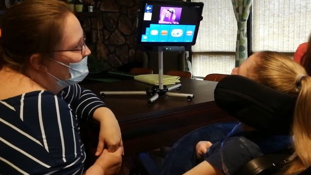 Using the WinSlate Eye Gaze // Daily Routine of a Special Needs Child смотреть онлайн