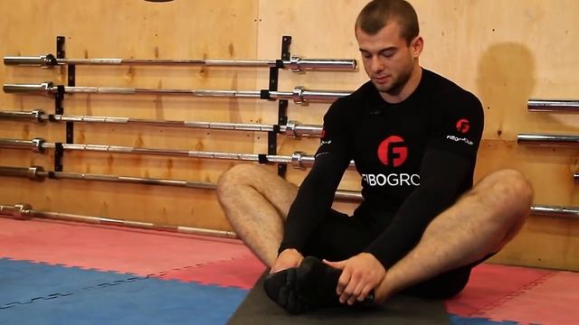 Растяжка для становой тяги сумо
