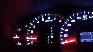 плавание оборотов в режиме D+Тормоз. Тойота камри 40, 2.4л, 2007г.