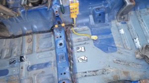 Вода в салоне. Герметизация салона. Mazda demio dw3w 2000г