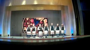 Как под липой, под липой!