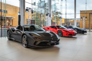 Презентация Ferrari F8 Tributo и F8 Spider в «Барвиха Luxury Village»