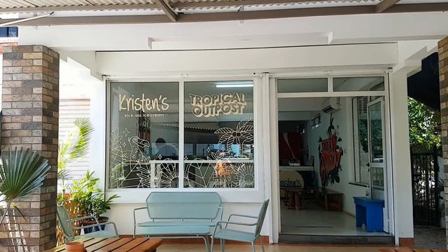 Trou Aux Biches Vlog смотреть онлайн