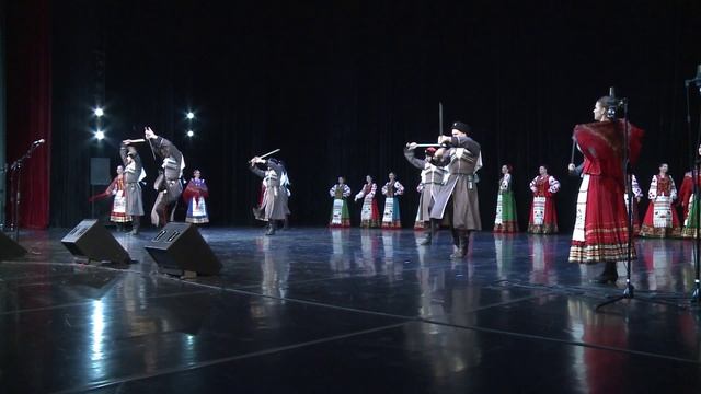 В Ярославле выступил Кубанский казачий хор