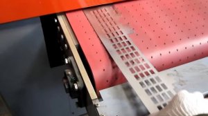 Удаление заусенцев и шлифовка металлических деталей