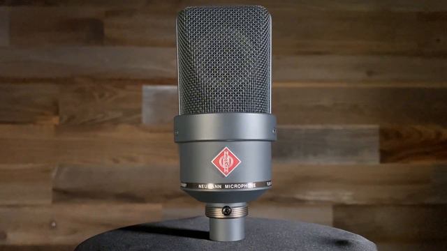 Neumann TLM 103 Microphone - Gear360 at Front End Audio смотреть онлайн
