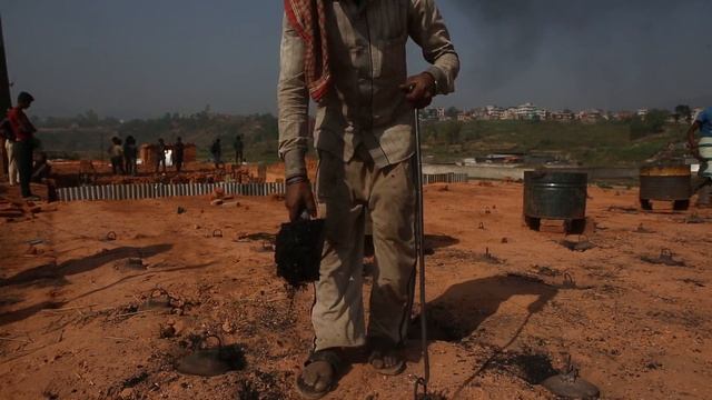 Through the dust: Life in a brick factory by Jake Crandall смотреть онлайн