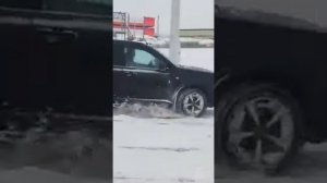 Xtrail T31 может боком.