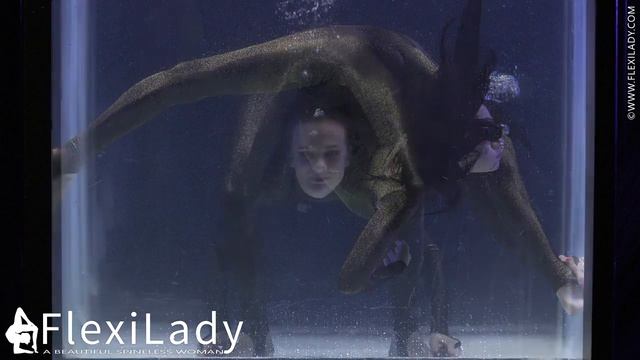 Contortion Flexilady Malina / Underwater смотреть онлайн