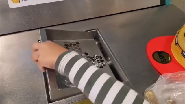 Как внести монеты на карту ???