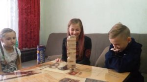 Обзор настольной игры "Дженга" или "Башня".