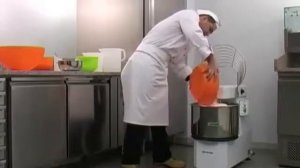 Тестомес спиральный  Fimar