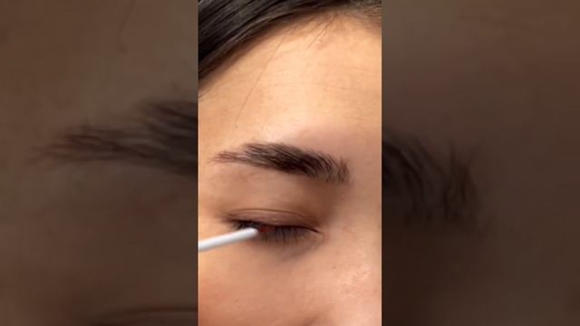 Всегда хотела длинные ресницы! Свои короткие, но за 3 недели увидела результаты? #toplash #shorts смотреть онлайн