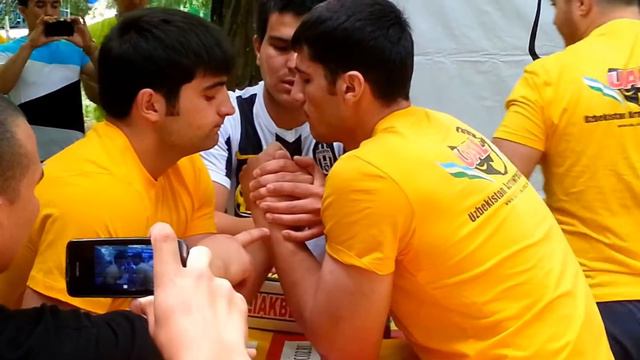 Якубов Шерзод vs. Мустафаев Алим. Армрестлинг. смотреть онлайн