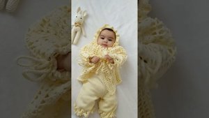Вязанный комплект для новорожденного.Вязанный комплект для малыша. Комбинезон,шапочка,кардиган