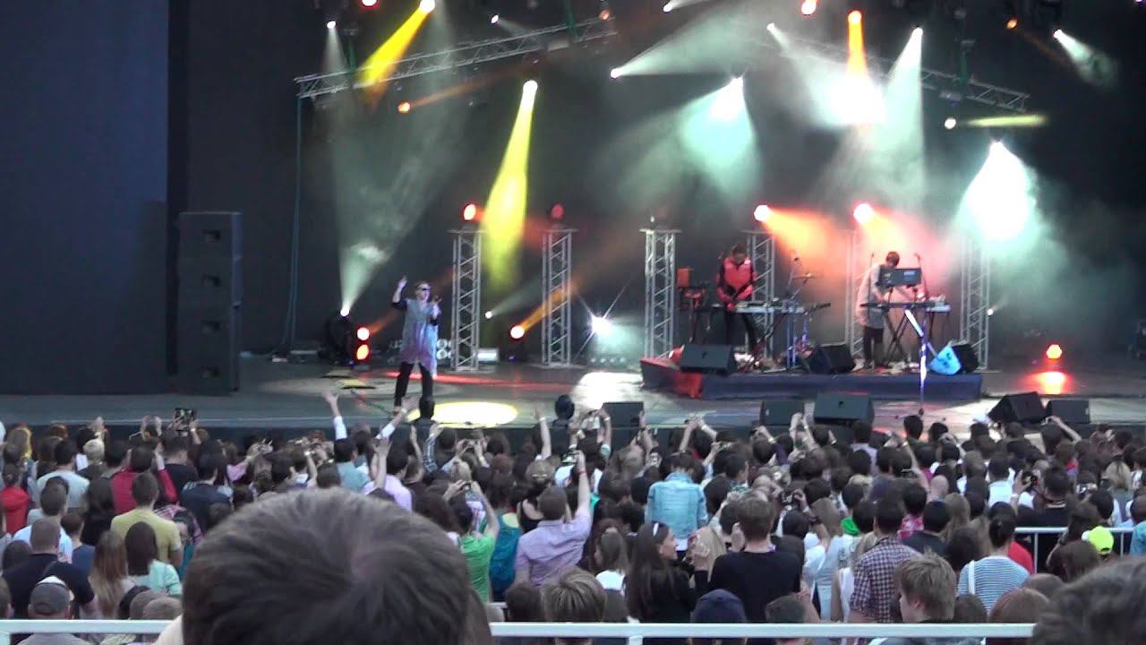 Royksopp (LIVE in Moscow 21.06.2012) Part 2 смотреть онлайн