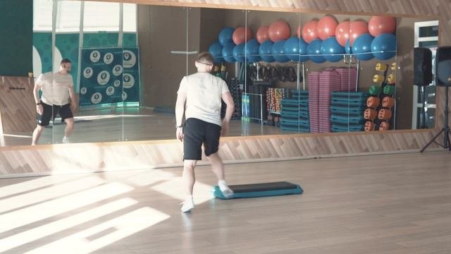 Степ-аэробика уровень 1. Комбинация по просьбам подписчиков.