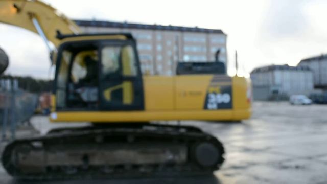 Экскаватор Komatsu 350 смотреть онлайн