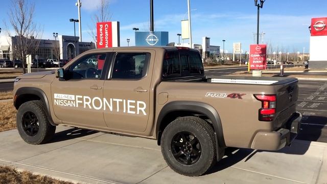 Lifted 2022 Nissan Frontier PRO-4X on 285/70R17 Tires смотреть онлайн