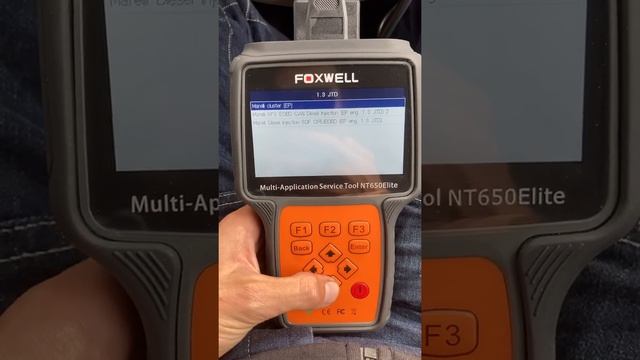 Fiat fiorino/citroen nemo/Peugeot bipper oil light reset foxwell nt650 service light switch off смотреть онлайн