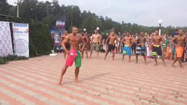 SunDay AlexFitness г.Новосибирск Mens physique Пляжный Бодибилдинг