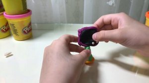 Как зделать телевизор и пульт из пластилина для кукол