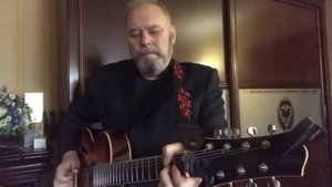 С. Кирьянов. И кресты вышивает последняя осень