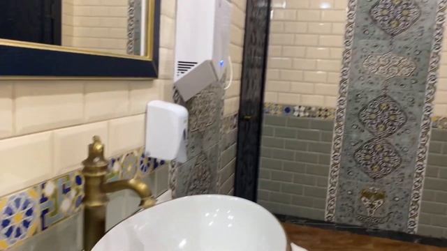 8 МАРТА ? СУЕТА // РЕСТОРАН NONi// переезд в Алматы с рф