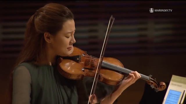 Clara Jumi Kang: Paganini - La Campanella смотреть онлайн