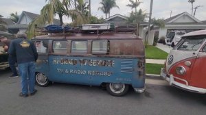 Exclusive Barndoor VW BUS Roundup Busses on the street