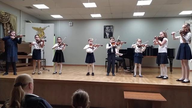 Дунаевский.Колыбельная. исп. младший ансамбль скрипачей смотреть онлайн