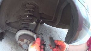 замена тормозных колодок Nissan almera N16