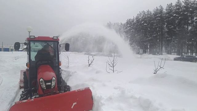 Снегоуборщик СНЕГ-1600 смотреть онлайн