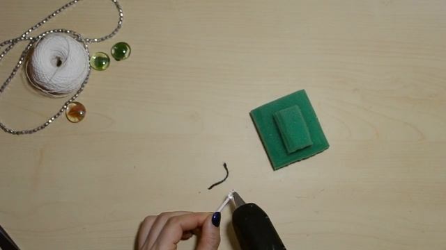 ТАНК ИЗ ГУБКИ / ПОДЕЛКА НА 23 ФЕВРАЛЯ