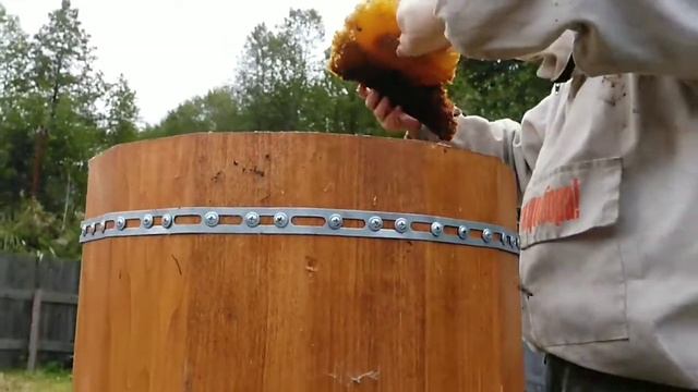 Улей-колода 2021 Как мы мед добывали? смотреть онлайн