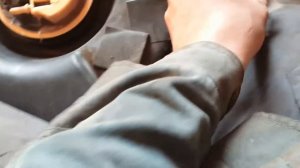 снятие топливного бака и замена датчика уровня топлива на ситроен берлинго