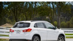 Mitsubishi Outlander Sport 2017 Car Review