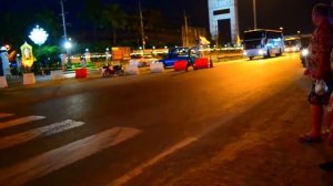 КАК ПЕРЕХОДЯТ ДОРОГУ В ТАИЛАНДЕ