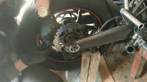 Kawasaki Z1000sx замена колеса