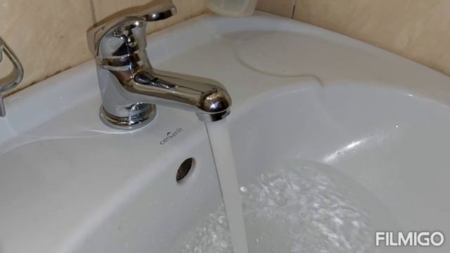 Демонстрация работы установленного смесителя BACH из латуни, Чехия, арт.В80-110111 для умывальника. смотреть онлайн