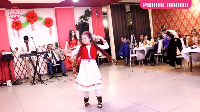 Ракси аз хама зебо ракси тифлон Памирский танец смотреть онлайн