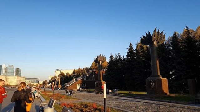 Миллионер сосватал бедному парню свою дочь, все смеялись над стариком, а потом кусали локти завидуя