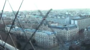 ФРАНЦИЯ: Вход в Эйфелеву башню... на второй этаж... Paris France