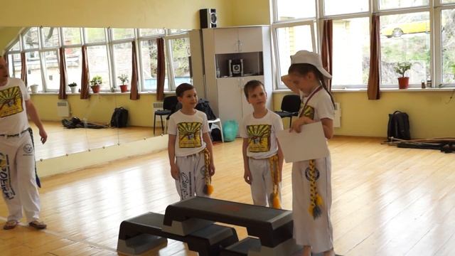 Соревнования по капоэйре "Весенние игры 2016" Илья Tatu & Артур Escorpiao 3й раунд смотреть онлайн