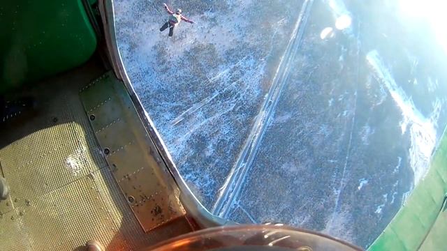 Прыжки с парашютом ! смотреть онлайн